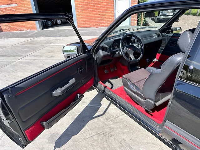 1990 peugeot 205 gti 1.9 - afbeelding 21 van  37