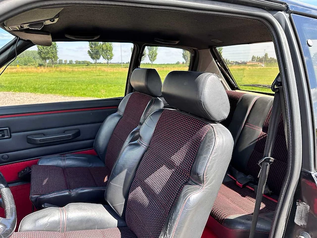 1990 peugeot 205 gti 1.9 - afbeelding 24 van  37