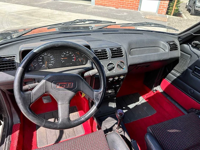 1990 peugeot 205 gti 1.9 - afbeelding 25 van  37