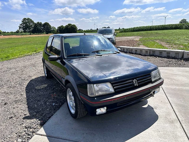 1990 peugeot 205 gti 1.9 - afbeelding 23 van  37