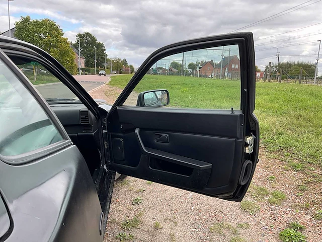 1990 porsche 944 s2 targa - afbeelding 18 van  44