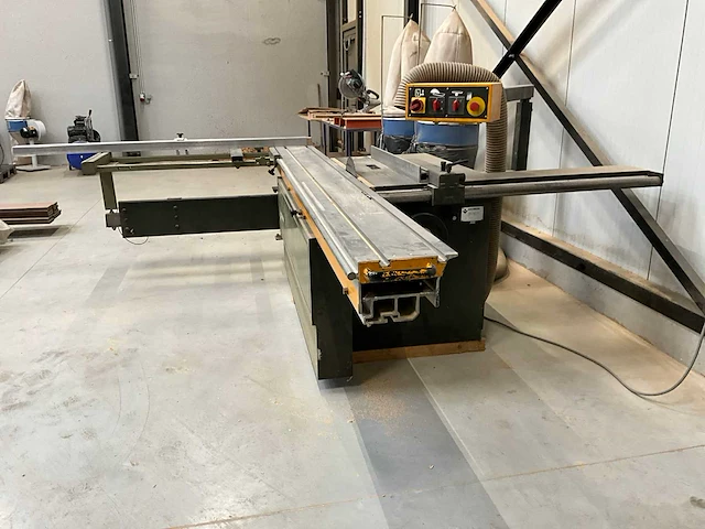 1990 vertongen az05 paneelcirkelzaagmachine - afbeelding 9 van  14