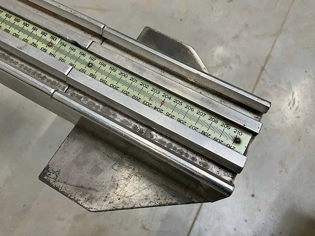 1990 vertongen az05 paneelcirkelzaagmachine - afbeelding 12 van  14