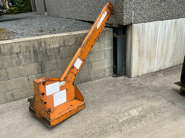 1991 bauer kth 2.5 telescopische arm - afbeelding 1 van  5