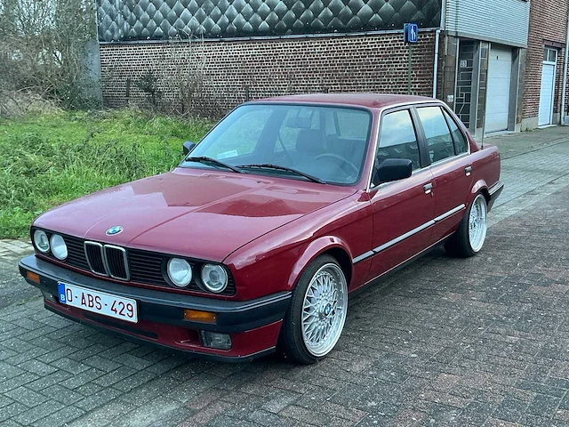 1991 bmw 318i oldtimer - afbeelding 1 van  49