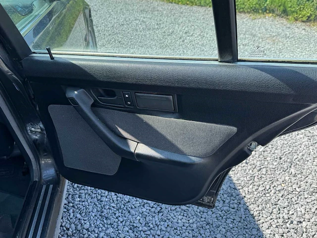1991 bmw 520 e34 oldtimer - afbeelding 6 van  37