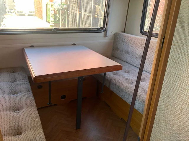 1991 hobby 470 caravan - afbeelding 2 van  22