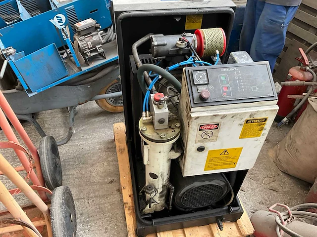 1991 ingersoll rand mh5.5 schroefcompressor - afbeelding 3 van  5