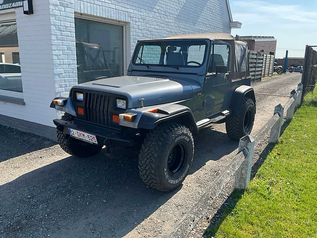 1991 jeep wrangler personenauto - afbeelding 1 van  26