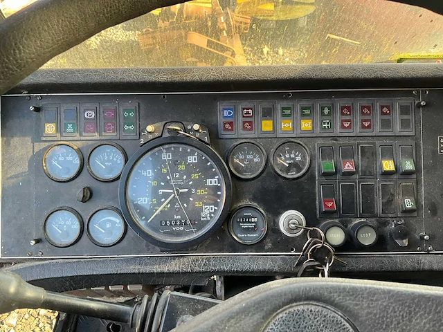 1991 telescoopkraan krupp k200 - afbeelding 14 van  47
