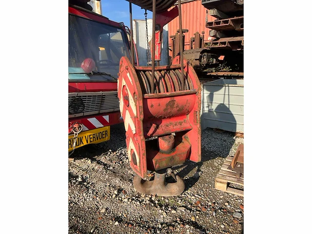 1991 telescoopkraan krupp k200 - afbeelding 46 van  47