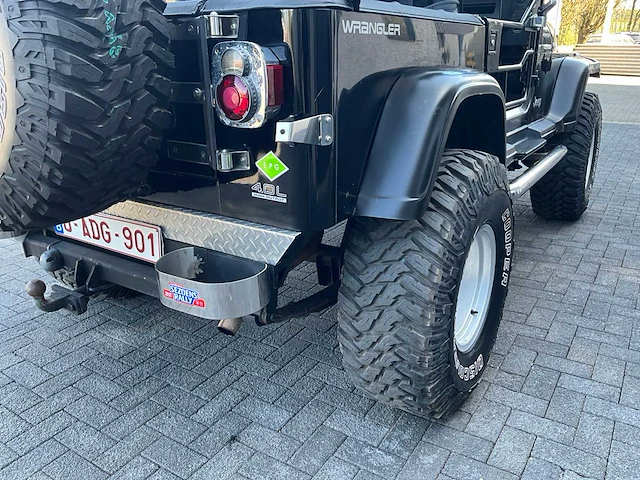 1992 - jeep wrangler 4.0l high output 4x4 - afbeelding 15 van  48