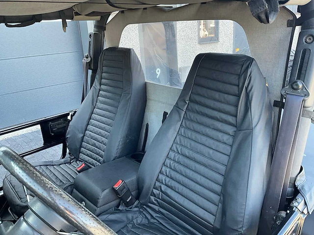 1992 - jeep wrangler 4.0l high output 4x4 - afbeelding 22 van  48