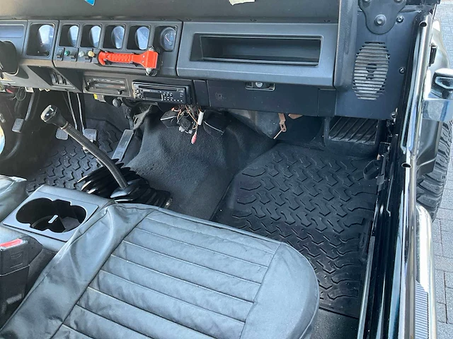 1992 - jeep wrangler 4.0l high output 4x4 - afbeelding 28 van  48