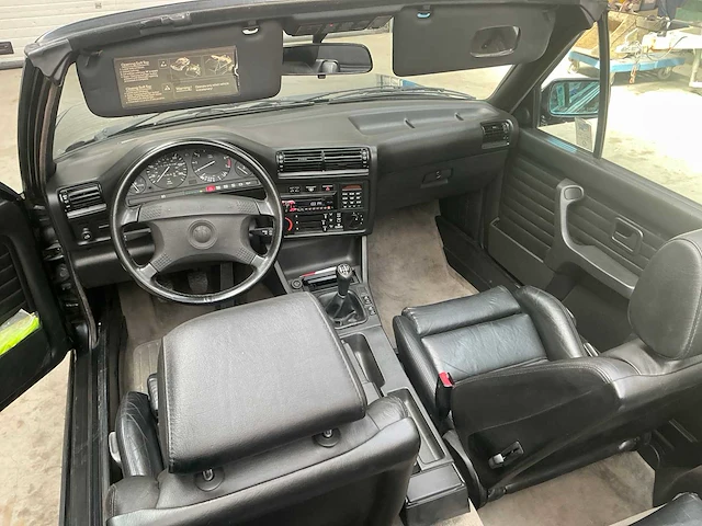 1992 bmw 325i oldtimer - afbeelding 4 van  44