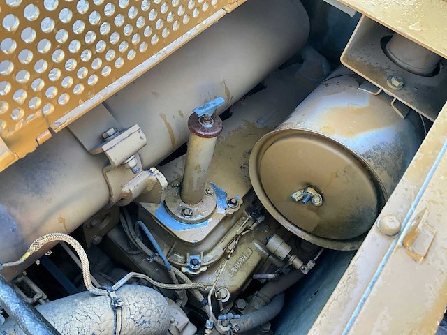 1992 caterpillar d4c series 2 bulldozer - afbeelding 40 van  45