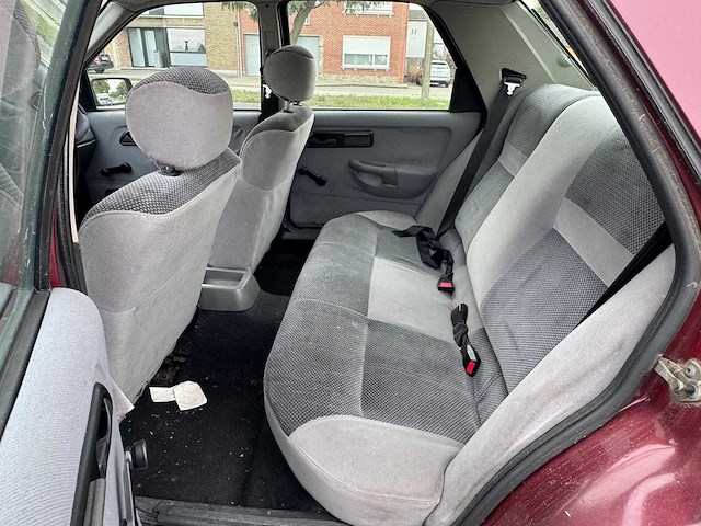 1992 ford sierra 1.8d - afbeelding 7 van  27