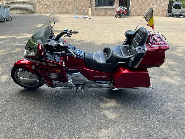 1992 honda goldwing motorfiets - afbeelding 12 van  24
