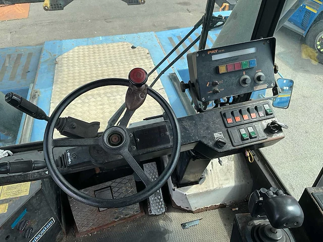 1992 kalmar dc4160 rs4 reach stacker - afbeelding 11 van  31