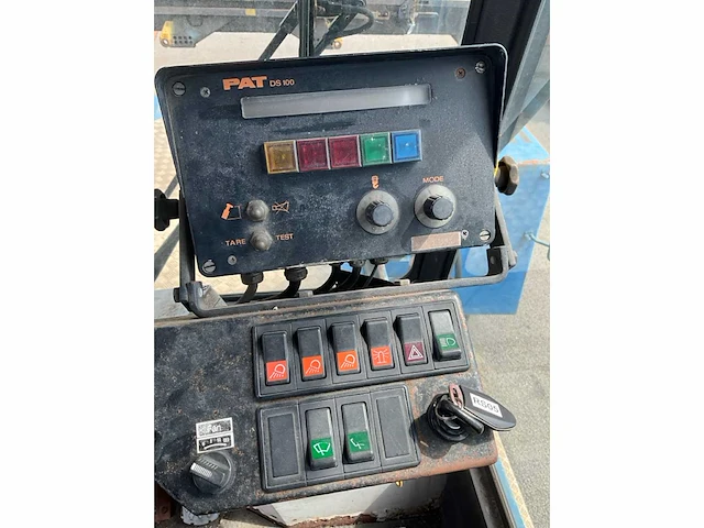 1992 kalmar dc4160 rs4 reach stacker - afbeelding 15 van  31