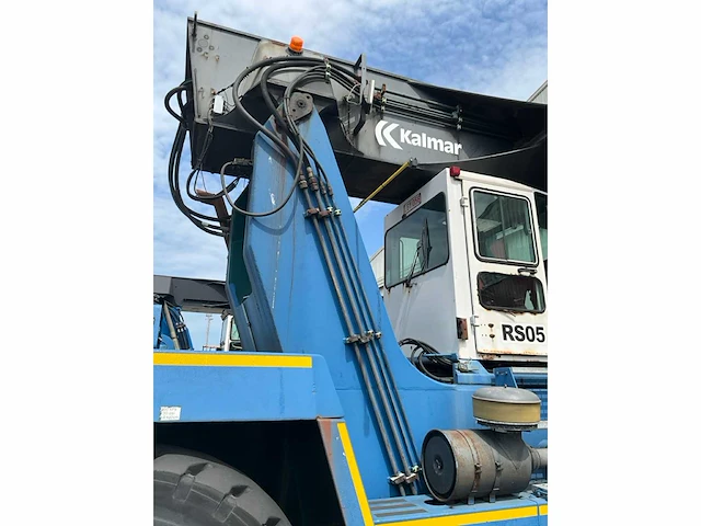 1992 kalmar dc4160 rs4 reach stacker - afbeelding 24 van  31