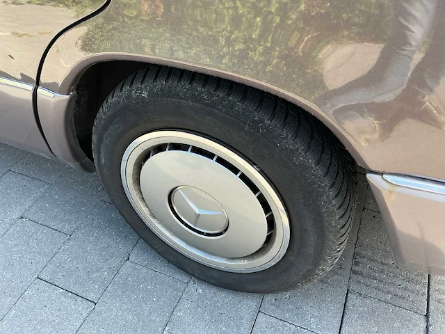 1992 mercedes-benz 280e personenauto - afbeelding 14 van  44