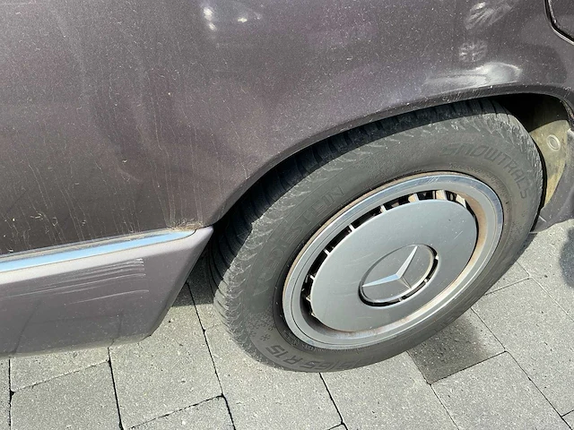 1992 mercedes-benz 280e personenauto - afbeelding 17 van  44