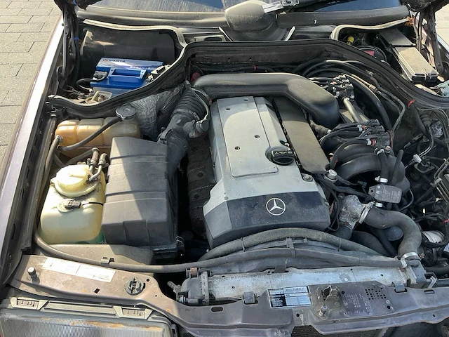 1992 mercedes-benz 280e personenauto - afbeelding 36 van  44