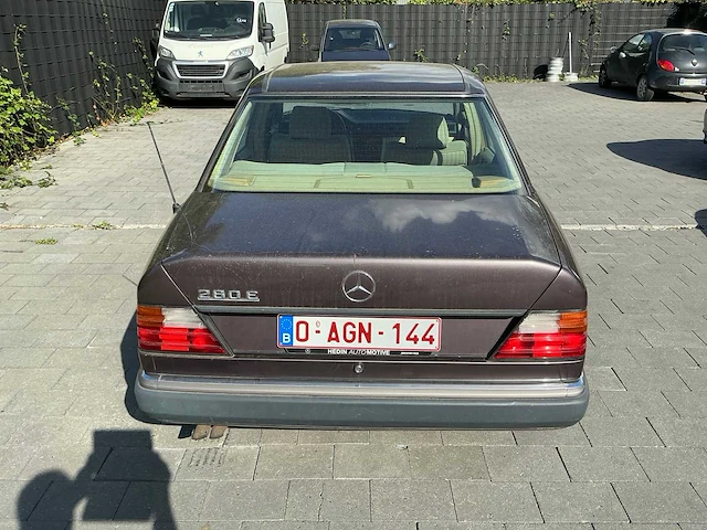 1992 mercedes-benz 280e personenauto - afbeelding 4 van  44
