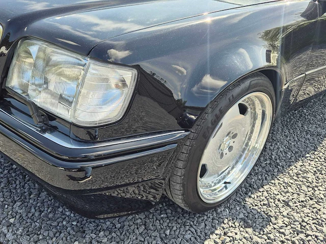 1992 mercedes-benz e500 oldtimer - afbeelding 4 van  39