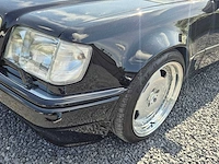 1992 mercedes-benz e500 oldtimer - afbeelding 4 van  39