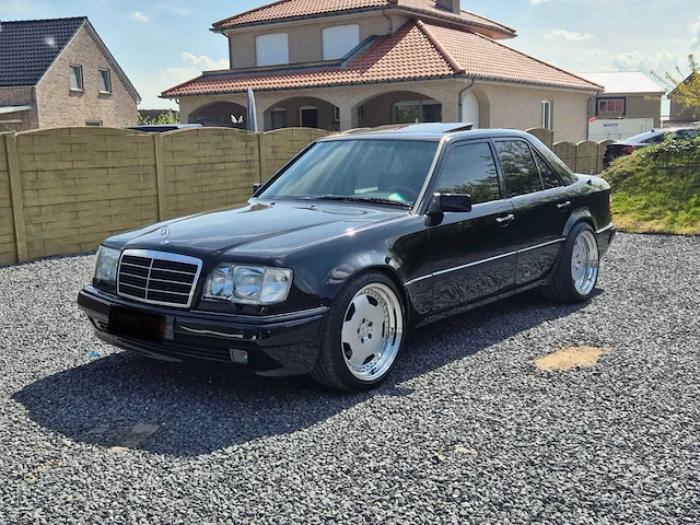 1992 mercedes-benz e500 oldtimer - afbeelding 1 van  39