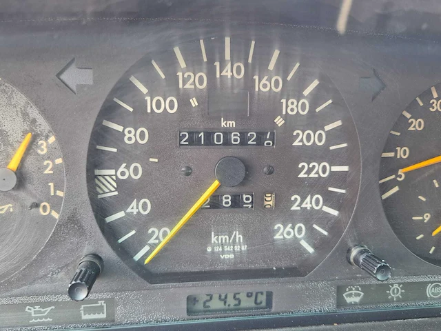 1992 mercedes-benz e500 oldtimer - afbeelding 21 van  39