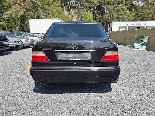 1992 mercedes-benz e500 oldtimer - afbeelding 12 van  39