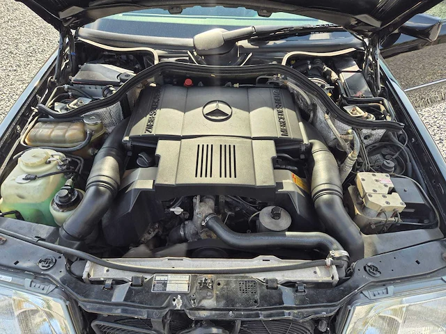 1992 mercedes-benz e500 oldtimer - afbeelding 24 van  39