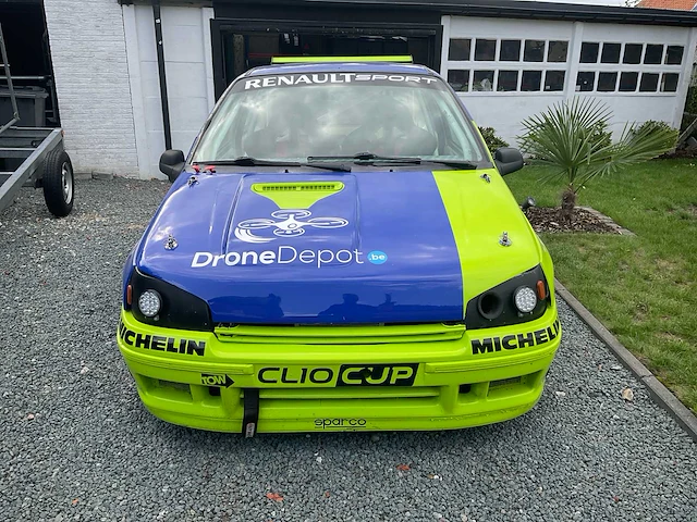 1992 renault clio circuitwagen - afbeelding 40 van  40
