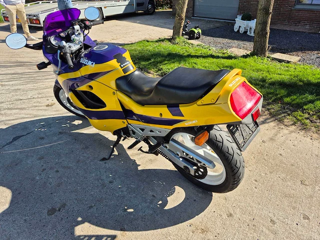 1992 suzuki gsxf motorfietsen - afbeelding 3 van  9