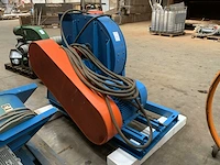 1992 typhoon ot250/38ru industriële afzuigventilator - afbeelding 1 van  6