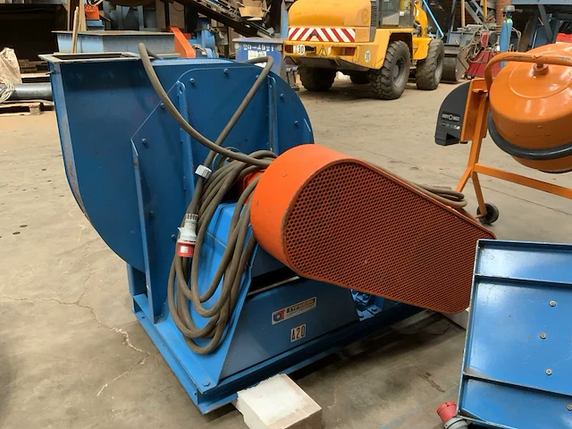 1992 typhoon ot250/38ru industriële afzuigventilator - afbeelding 3 van  6