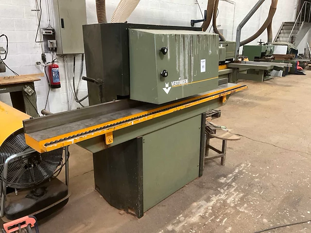 1992 vertongen f01 verticale freesmachine raamprofiel - afbeelding 5 van  12