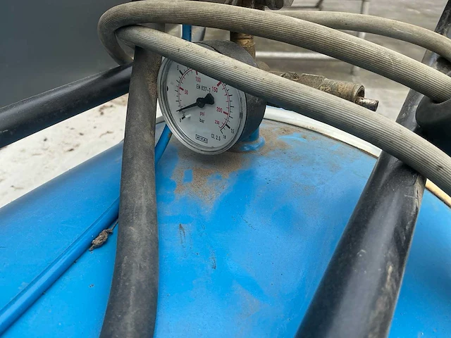 1993 air compact hp4 luchtcompressor - afbeelding 2 van  10