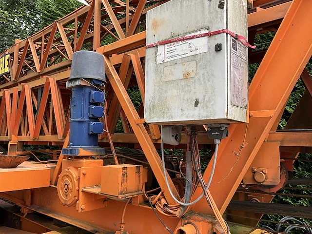 1993 arcomet t33a mobiele torenkraan - afbeelding 25 van  32