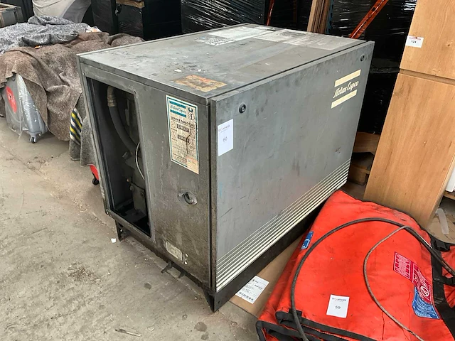 1993 atlas copco ga22 schroefcompressor - afbeelding 1 van  4