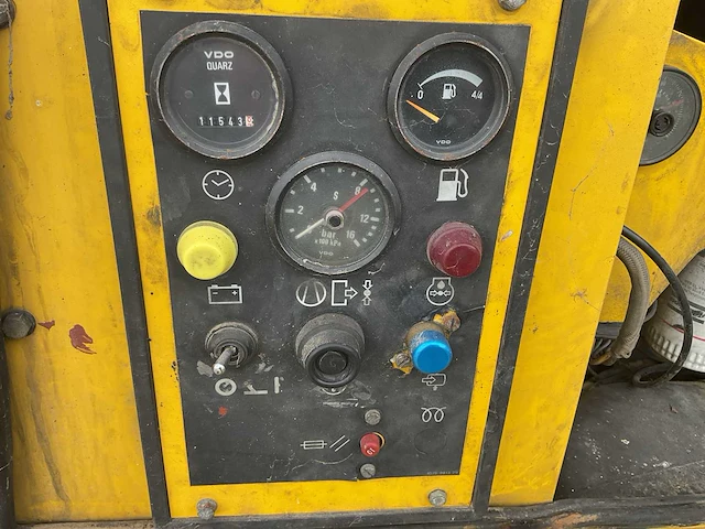 1993 atlas copco xas125 luchtcompressor - afbeelding 2 van  13
