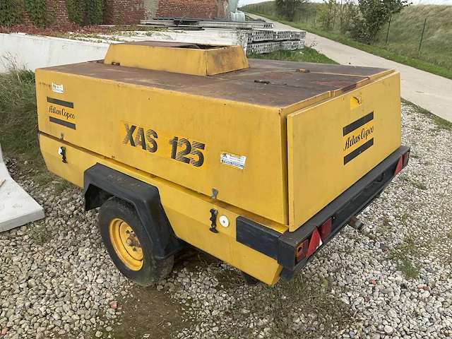 1993 atlas copco xas125 luchtcompressor - afbeelding 9 van  13