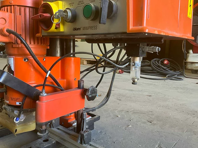 1993 blum minipress msp m51n1000 mini pers - afbeelding 6 van  9