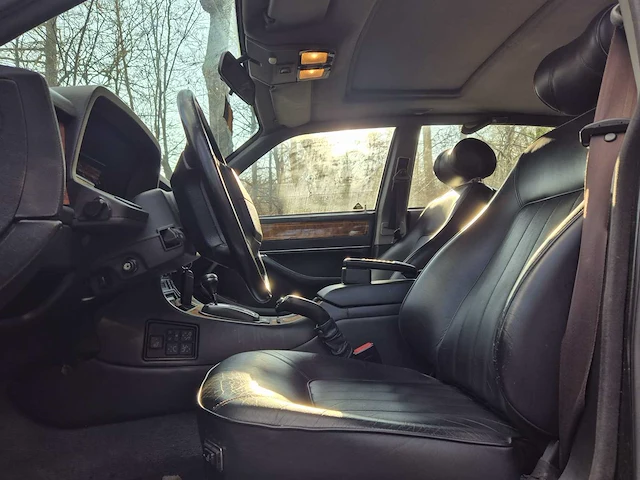 1993 daimler double six v12 oldtimer - afbeelding 6 van  45