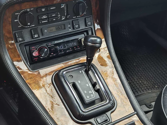 1993 daimler double six v12 oldtimer - afbeelding 31 van  45