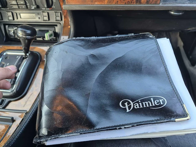 1993 daimler double six v12 oldtimer - afbeelding 33 van  45