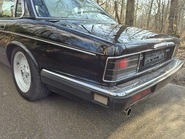 1993 daimler double six v12 oldtimer - afbeelding 42 van  45